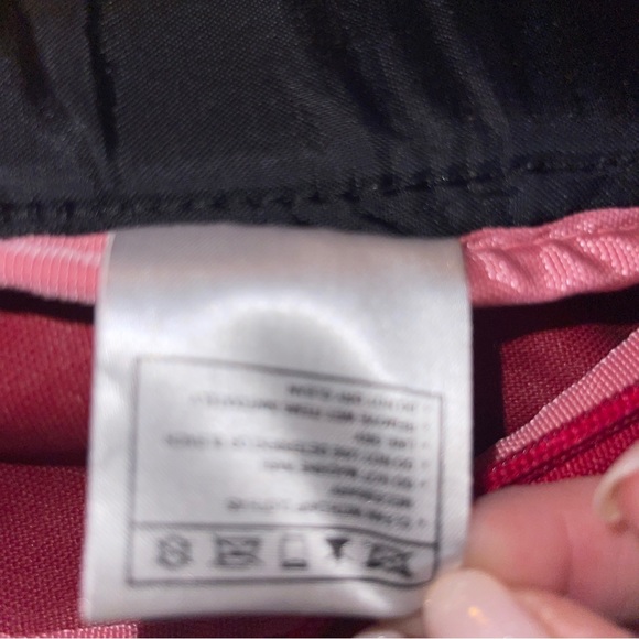 COPY - Nike Red and Black large backpack front vertical zipper pocket padded st… - Picture 13 of 16